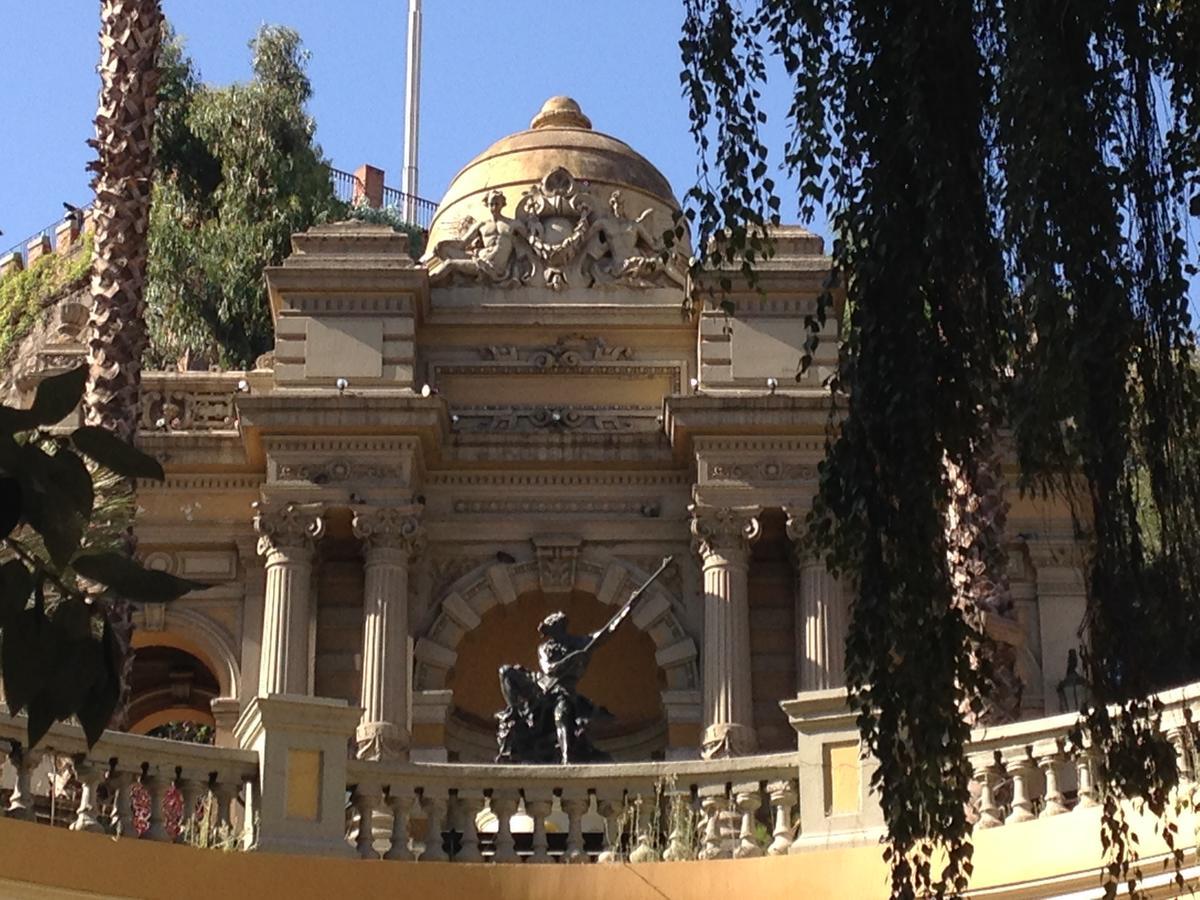 Glam Bellas Artes Santiago de Chile Exterior foto